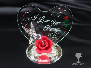 Engraved hummingbird figurine