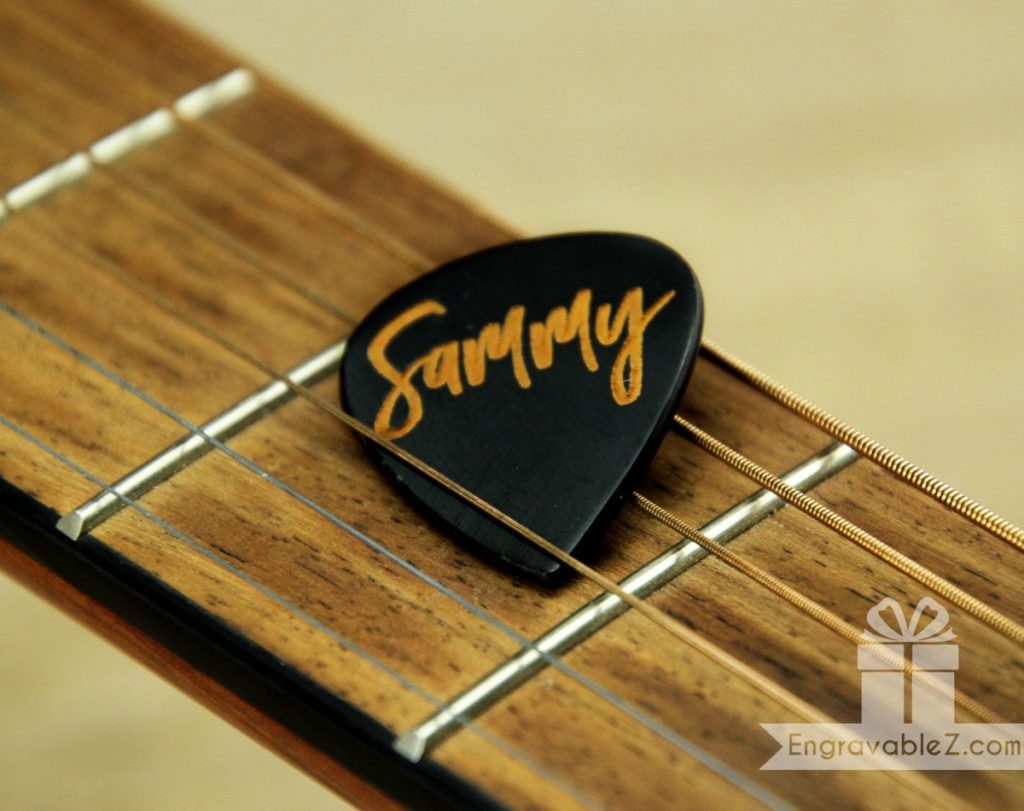 Custom Engraved Guitar Pick - Sleek Black Horn